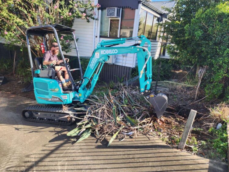 Kobelco excavator dry hire
